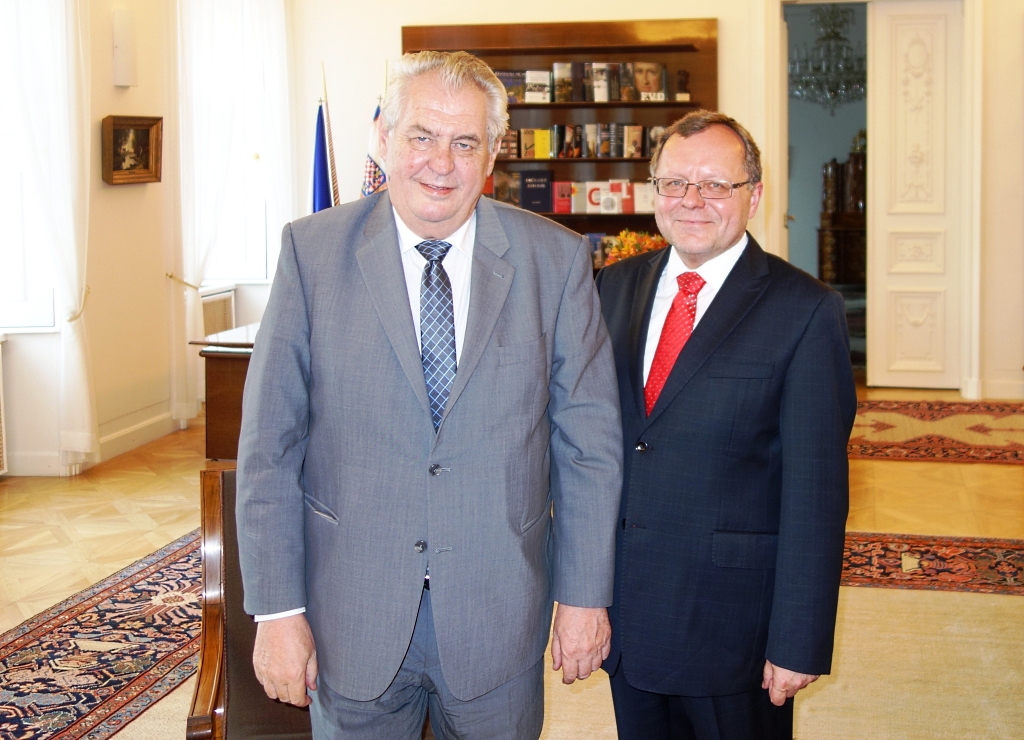 President of the Czech Republic Miloš Zeman and President of the SAO Miloslav Kala - Prague, 23.4.2014